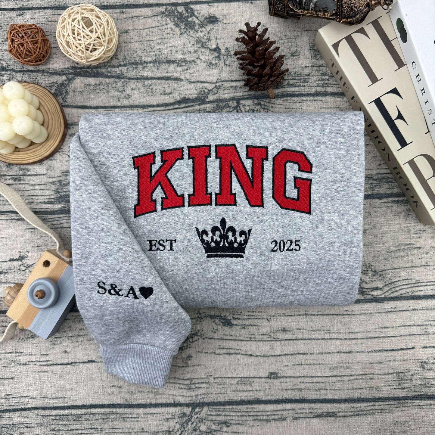 King & Queen Sweatshirt & Hoodie
